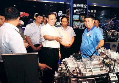 發(fā)改委副主任林念修蒞臨法士特調(diào)研 中國重型車網(wǎng)--傳播卡車文化 關(guān)注卡車生活